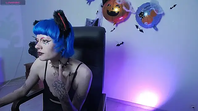 RoxyCatLove: вебкам-шоу