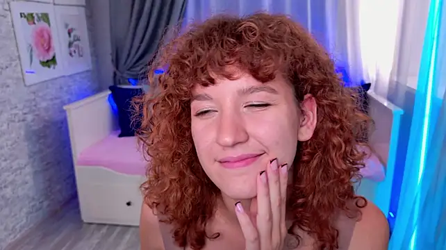 JessiCurls: вебкам-шоу