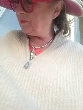 Živá chatovací místnost Hot-Muci