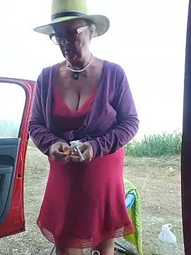 Hot-Muci – Kamerová šou
