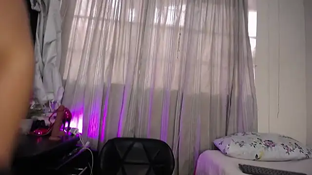 infinitysex1 live-chat rom