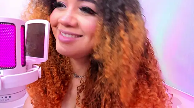 Angela_Taylorr's Webcam Show