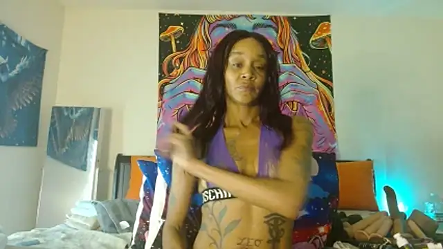 Sala de chat ao vivo de EnticingAaliyah