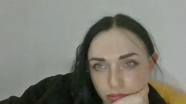 Trinsy_Love Live Chatraum