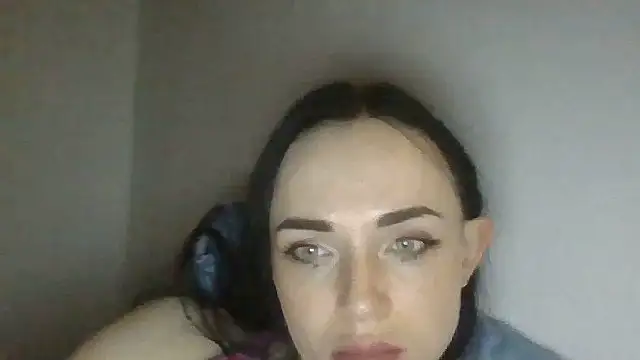 Trinsy_Love Live Chatraum