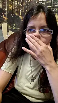 rposhta1991's Live Chat Room