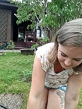 SwedishJennifer Ruang Obrolan Langsung