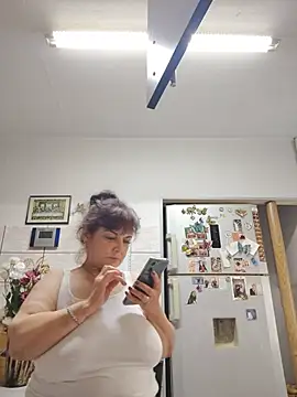 cutewoman67 – live chatrum