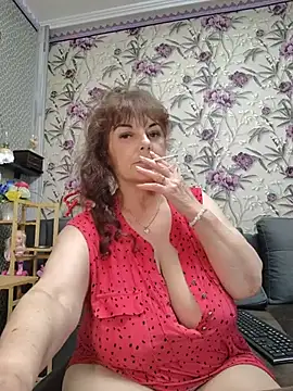 cutewoman67: διαδικτυακό σόου στην κάμερα