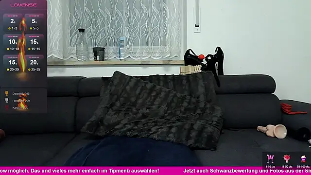 Hot_Milf_Denise Cameră chat live