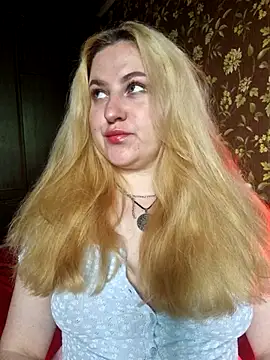 Sala de chat ao vivo de LianaJu