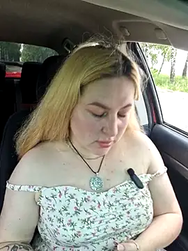 Živá chatovací místnost LianaJu