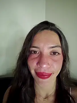 חדר צ'אט בשידור חי של loveuu-bae