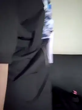 Chat soba uživo modela loveuu-bae
