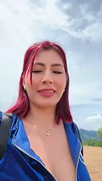 LINDA_PATTY94 – Naživo chatovacia miestnosť