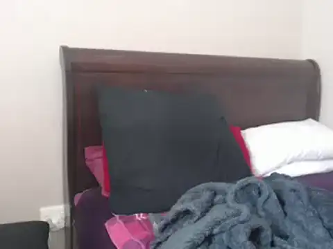 Živá chatovací místnost Kaylaboobs