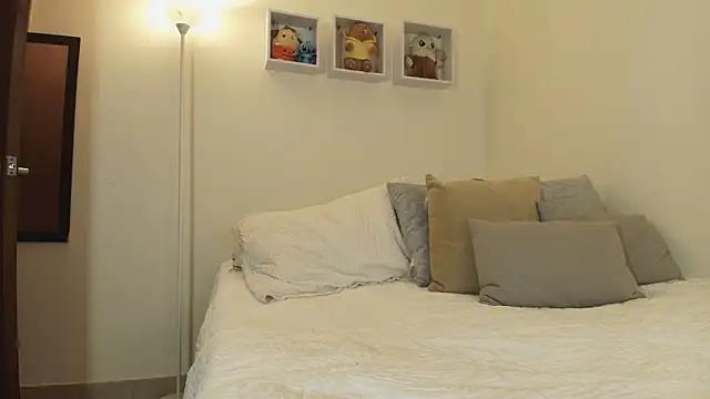 matilda_69x's Live Chat Room