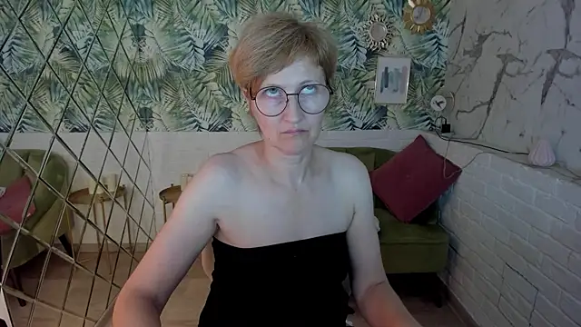 Sala de chat en directo de Paris_Cherry