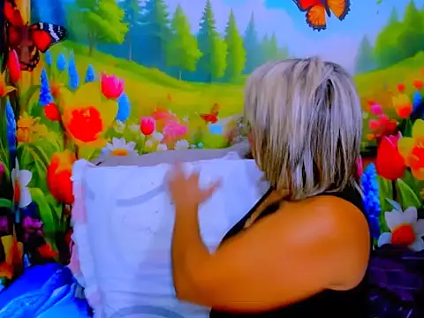 indianroxy – Naživo chatovacia miestnosť