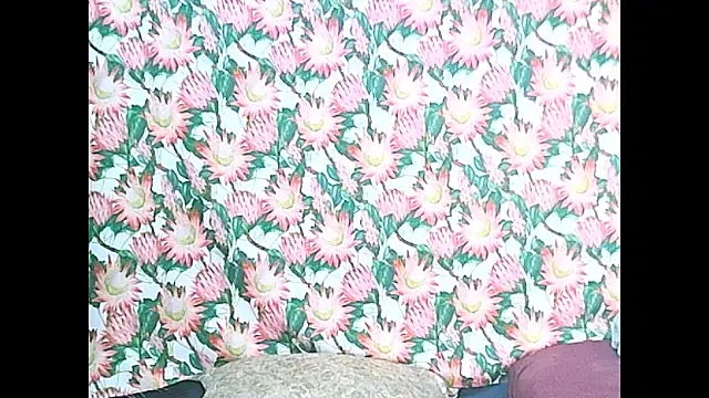matureindian's Live Chat Room