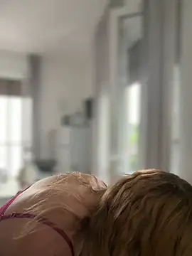 AnastasiaAniess Ruang Obrolan Langsung