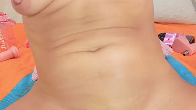 cristinapuerta_'s Live Chat Room