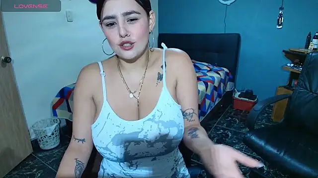 angelasm's Live Chat Room