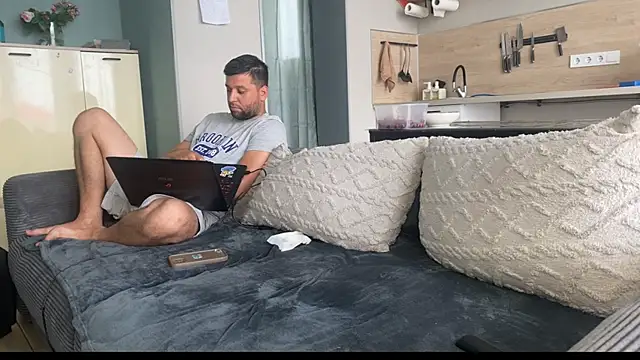 mariyafoxxx's Live Chat Room