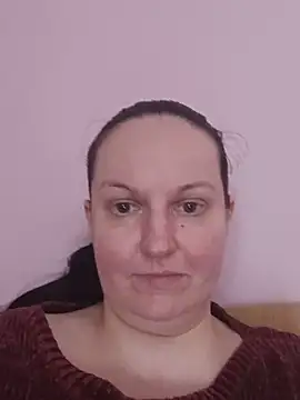 Chat soba uživo modela BustyLadyAlma