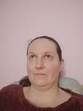 Chat ao vivo de BustyLadyAlma