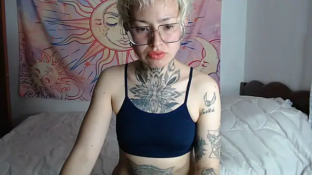 ArrangedFoot Cameră chat live
