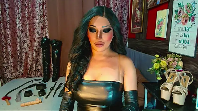 Онлайн секс-шоу demonfuta