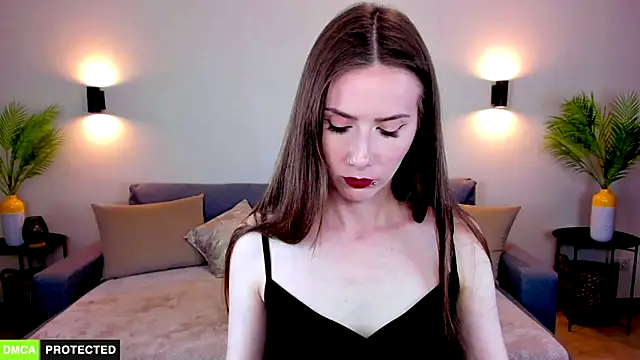 TheWoman__ Live Chatrum