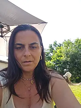 IsabelleCraft's Live Chat Room