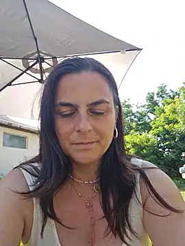 IsabelleCraft's Live Chat Room