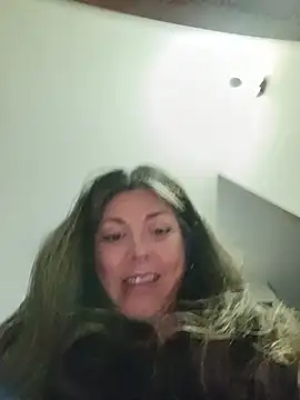 emma_tour – live chatrum