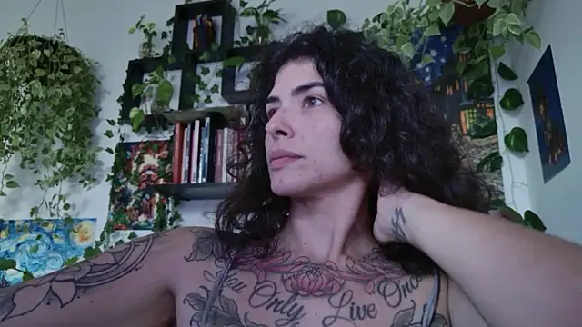TaliMajesty: δωμάτιο απευθείας συνομιλίας