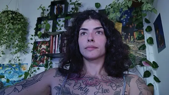 Sala de chat ao vivo de TaliMajesty