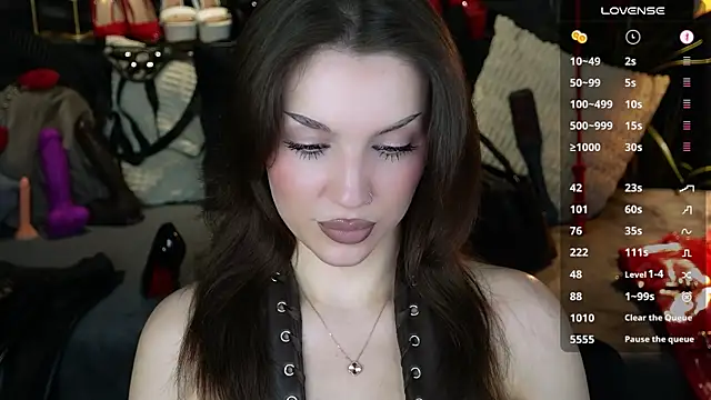 MistressDarsy's Live Chat Room
