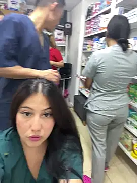 kandalove Adlı Modelin Canlı Seks Kamerası Şovu