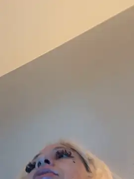 ShortiezWildin Cameră chat live
