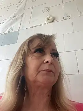 Irina2909@xh live-chat rom