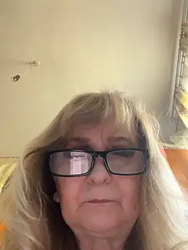 Živá chatovací místnost Irina2909@xh