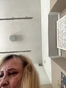 Sala de chat ao vivo de Irina2909@xh