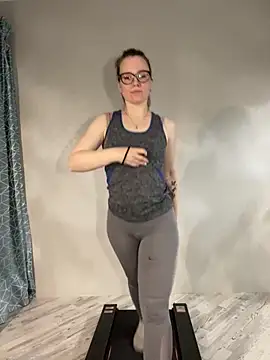 AngelaWhiti Adlı Modelin Canlı Sohbet Odası