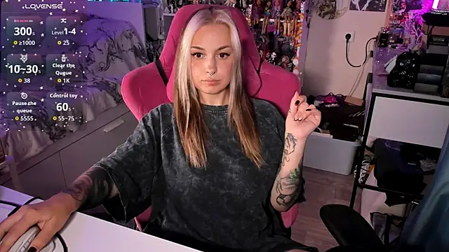 Pokój czatu na żywo – ChloeKohaku