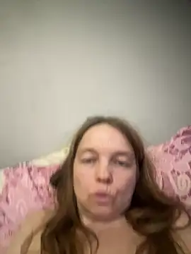 Suzanele Live Chatraum