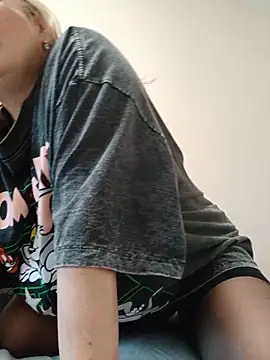 Liana_MilfHot live-chat rom