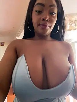 MonicaSex_'s Live Chat Room
