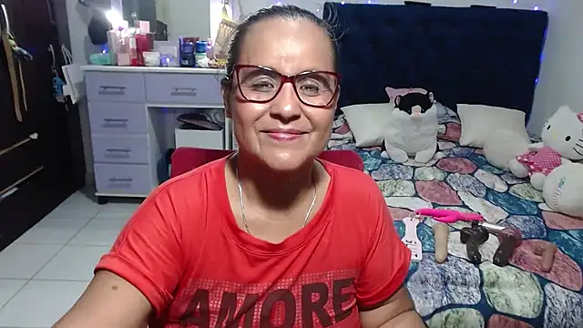 غرفة دردشة pervert_mommy_ المباشرة